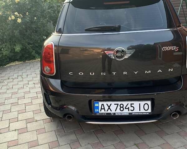 Коричневый Мини Кантримен, объемом двигателя 1.6 л и пробегом 76 тыс. км за 14400 $, фото 2 на Automoto.ua