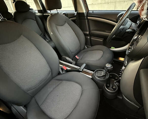 Коричневый Мини Кантримен, объемом двигателя 2 л и пробегом 35 тыс. км за 16200 $, фото 20 на Automoto.ua