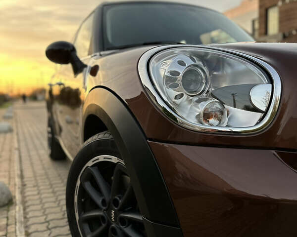 Коричневый Мини Кантримен, объемом двигателя 2 л и пробегом 35 тыс. км за 16200 $, фото 8 на Automoto.ua