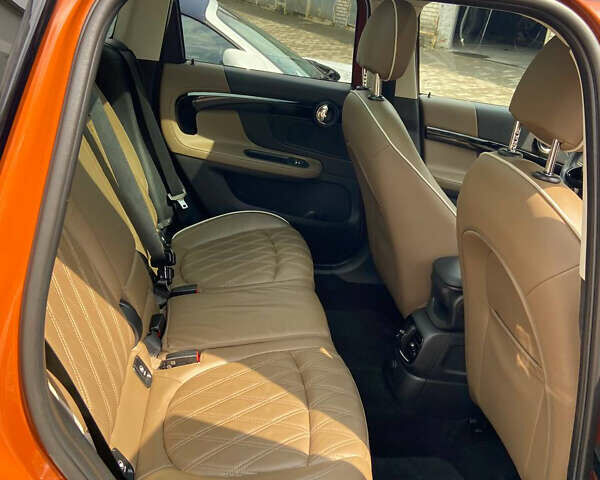 Коричневый Мини Кантримен, объемом двигателя 1.5 л и пробегом 87 тыс. км за 17400 $, фото 27 на Automoto.ua