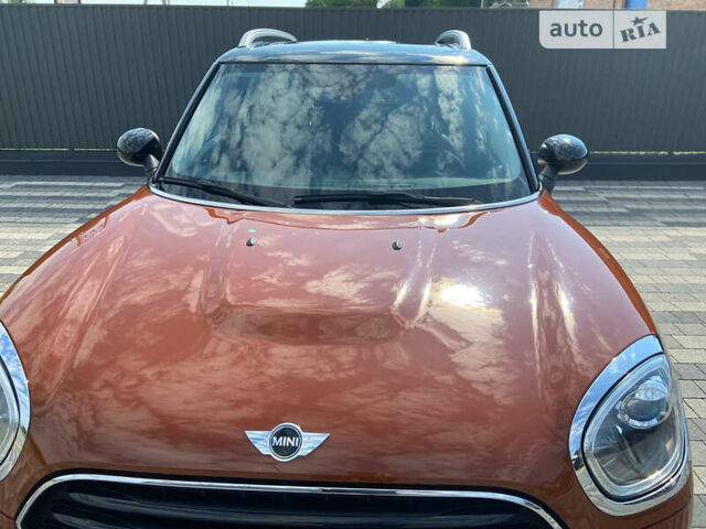 Коричневый Мини Кантримен, объемом двигателя 1.5 л и пробегом 87 тыс. км за 17400 $, фото 1 на Automoto.ua