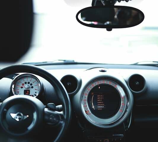 Червоний Міні Кантрімен, об'ємом двигуна 1.6 л та пробігом 173 тис. км за 8500 $, фото 5 на Automoto.ua