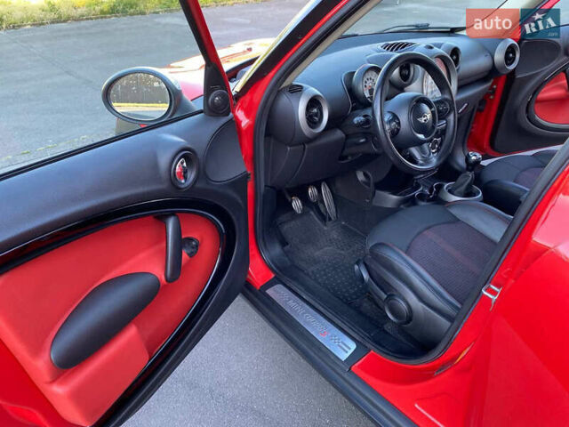 Красный Мини Кантримен, объемом двигателя 1.6 л и пробегом 222 тыс. км за 8500 $, фото 9 на Automoto.ua
