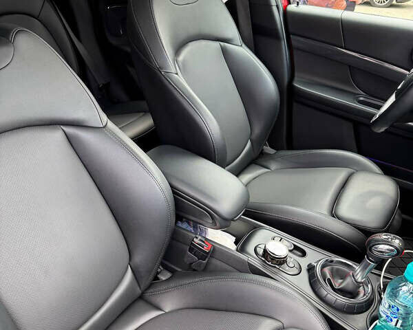 Червоний Міні Кантрімен, об'ємом двигуна 2 л та пробігом 41 тис. км за 22500 $, фото 15 на Automoto.ua