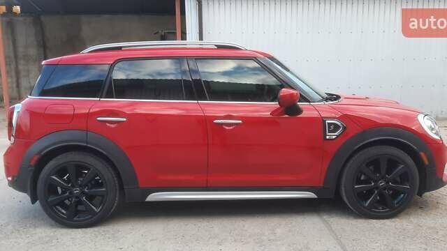 Красный Мини Кантримен, объемом двигателя 2 л и пробегом 44 тыс. км за 16950 $, фото 5 на Automoto.ua