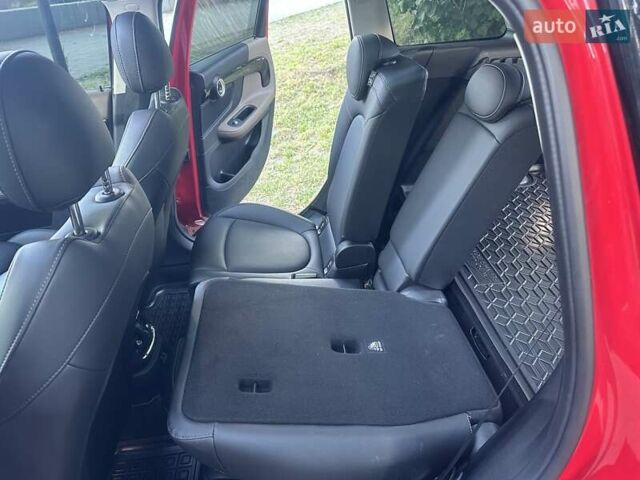 Красный Мини Кантримен, объемом двигателя 2 л и пробегом 83 тыс. км за 22950 $, фото 81 на Automoto.ua