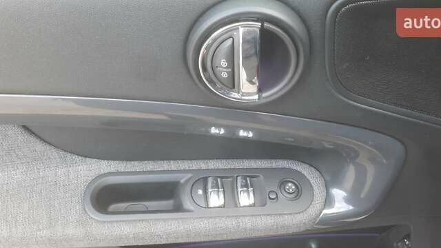 Красный Мини Кантримен, объемом двигателя 2 л и пробегом 44 тыс. км за 16950 $, фото 17 на Automoto.ua