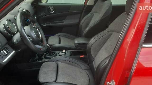 Красный Мини Кантримен, объемом двигателя 2 л и пробегом 44 тыс. км за 16950 $, фото 15 на Automoto.ua