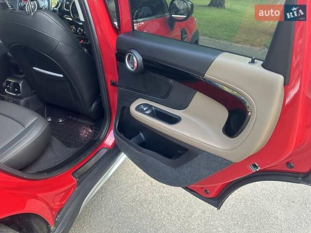 Красный Мини Кантримен, объемом двигателя 2 л и пробегом 83 тыс. км за 22950 $, фото 23 на Automoto.ua