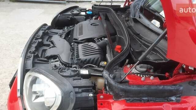 Червоний Міні Кантрімен, об'ємом двигуна 2 л та пробігом 44 тис. км за 16900 $, фото 13 на Automoto.ua