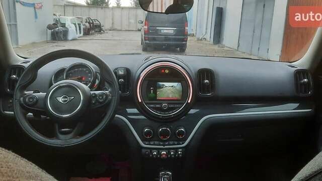 Красный Мини Кантримен, объемом двигателя 2 л и пробегом 44 тыс. км за 16950 $, фото 24 на Automoto.ua