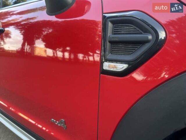 Красный Мини Кантримен, объемом двигателя 2 л и пробегом 83 тыс. км за 22950 $, фото 76 на Automoto.ua