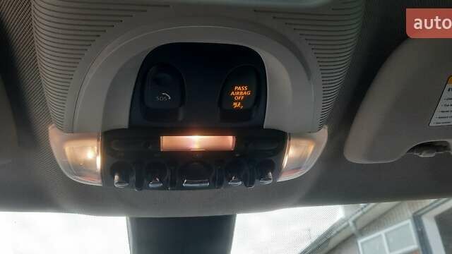 Червоний Міні Кантрімен, об'ємом двигуна 2 л та пробігом 44 тис. км за 16900 $, фото 37 на Automoto.ua