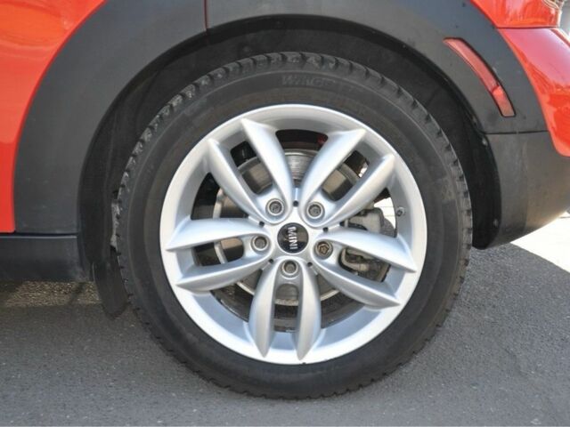 Червоний Міні Кантрімен, об'ємом двигуна 1.6 л та пробігом 112 тис. км за 8500 $, фото 6 на Automoto.ua