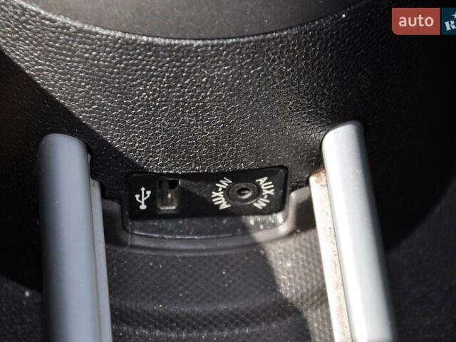 Міні Кантрімен 2012 у Одесі на Automoto.ua Червоний Міні Кантрімен, об'ємом двигуна 1.6 л та пробігом 112 тис. км за 8500 $, фото 24 на Automoto.ua