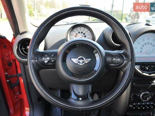 Міні Кантрімен 2012 у Одесі на Automoto.ua Червоний Міні Кантрімен, об'ємом двигуна 1.6 л та пробігом 112 тис. км за 8500 $, фото 9 на Automoto.ua