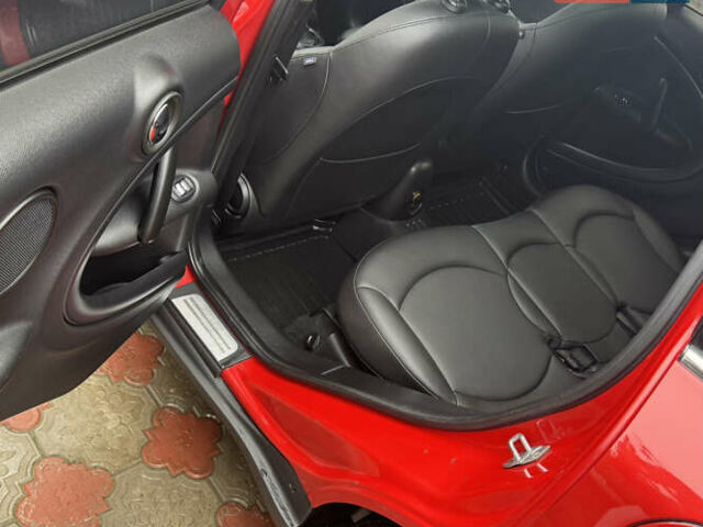 Червоний Міні Кантрімен, об'ємом двигуна 1.6 л та пробігом 134 тис. км за 10300 $, фото 10 на Automoto.ua