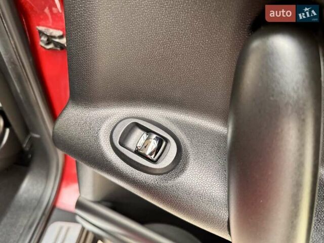 Червоний Міні Кантрімен, об'ємом двигуна 1.6 л та пробігом 159 тис. км за 8999 $, фото 74 на Automoto.ua