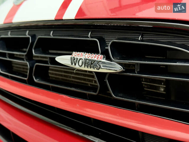 Червоний Міні Кантрімен, об'ємом двигуна 1.6 л та пробігом 139 тис. км за 13400 $, фото 3 на Automoto.ua