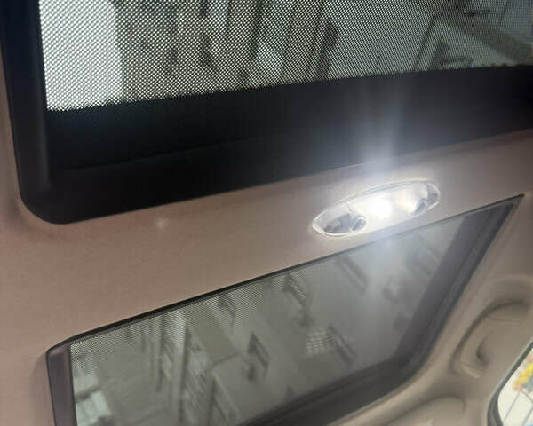 Красный Мини Кантримен, объемом двигателя 1.5 л и пробегом 78 тыс. км за 17500 $, фото 6 на Automoto.ua