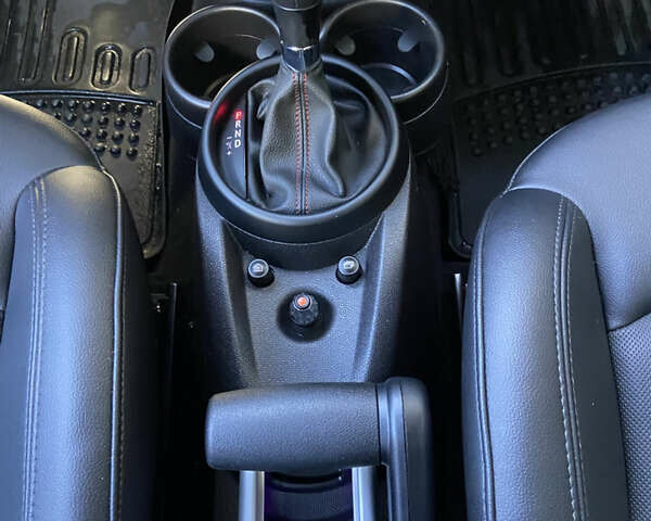 Червоний Міні Кантрімен, об'ємом двигуна 1.6 л та пробігом 80 тис. км за 13900 $, фото 33 на Automoto.ua