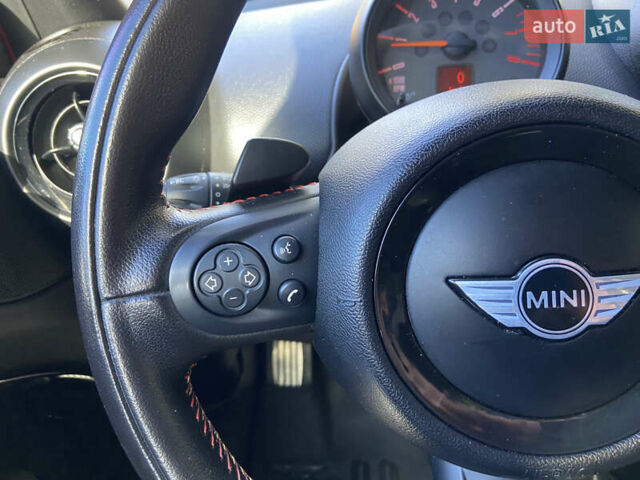 Червоний Міні Кантрімен, об'ємом двигуна 1.6 л та пробігом 80 тис. км за 13900 $, фото 37 на Automoto.ua