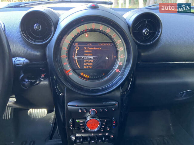 Червоний Міні Кантрімен, об'ємом двигуна 1.6 л та пробігом 80 тис. км за 13900 $, фото 32 на Automoto.ua