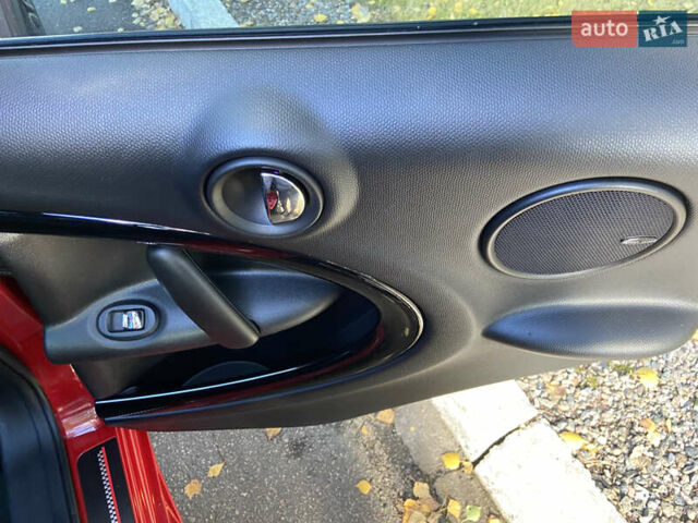 Червоний Міні Кантрімен, об'ємом двигуна 1.6 л та пробігом 80 тис. км за 13900 $, фото 27 на Automoto.ua