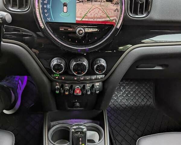 Червоний Міні Кантрімен, об'ємом двигуна 2 л та пробігом 37 тис. км за 24500 $, фото 14 на Automoto.ua