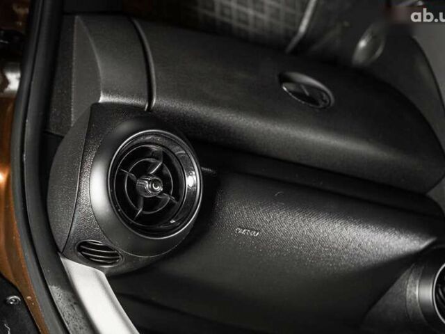 Мини Кантримен, объемом двигателя 1.6 л и пробегом 85 тыс. км за 14300 $, фото 12 на Automoto.ua