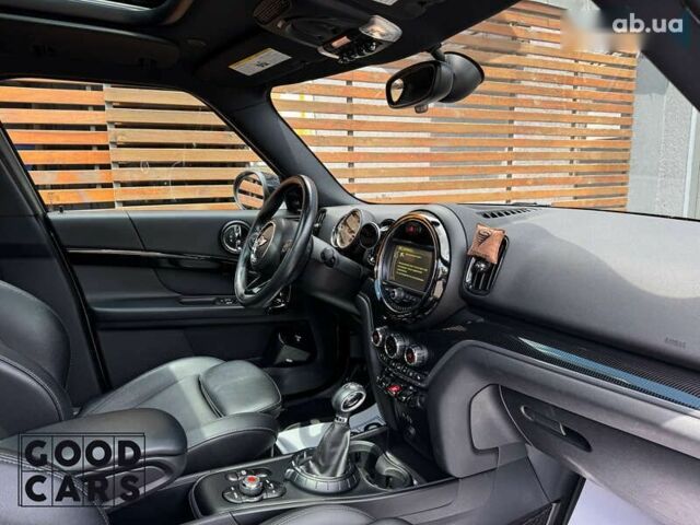 Міні Кантрімен, об'ємом двигуна 2 л та пробігом 92 тис. км за 19500 $, фото 18 на Automoto.ua