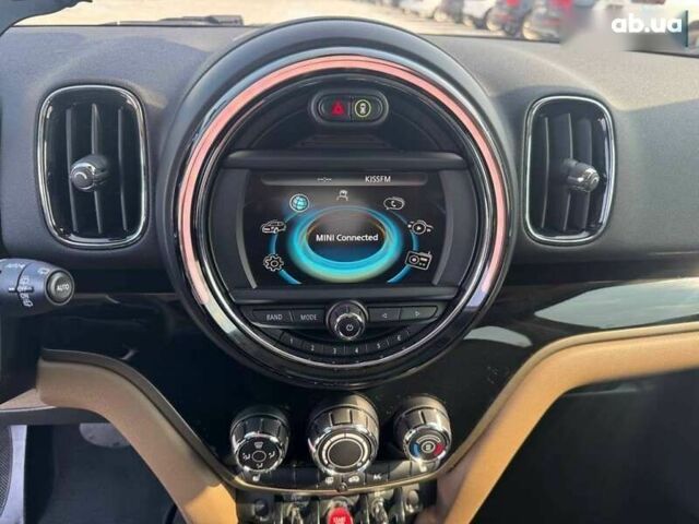Мини Кантримен, объемом двигателя 2 л и пробегом 116 тыс. км за 24500 $, фото 12 на Automoto.ua