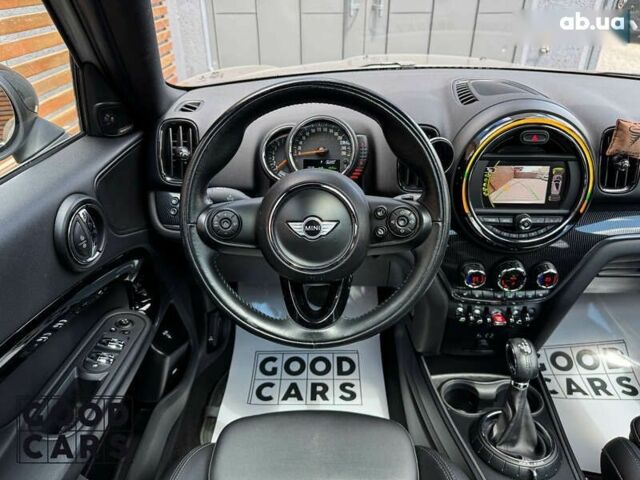 Міні Кантрімен, об'ємом двигуна 2 л та пробігом 92 тис. км за 19500 $, фото 23 на Automoto.ua