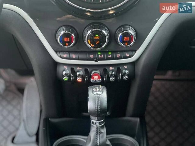 Мини Кантримен, объемом двигателя 2 л и пробегом 92 тыс. км за 18900 $, фото 23 на Automoto.ua