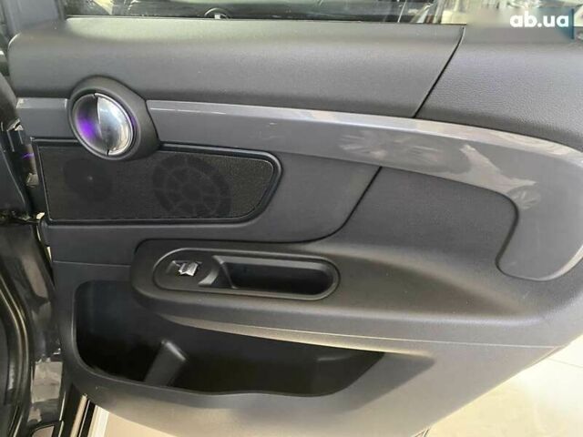 Мини Кантримен, объемом двигателя 2 л и пробегом 91 тыс. км за 16900 $, фото 26 на Automoto.ua