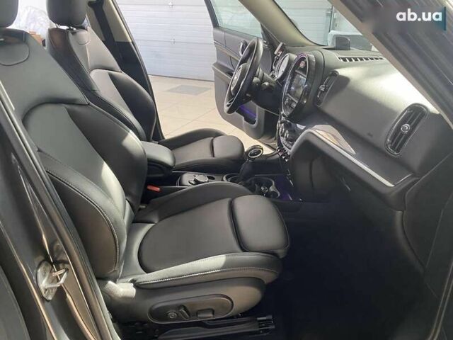 Мини Кантримен, объемом двигателя 2 л и пробегом 91 тыс. км за 16900 $, фото 19 на Automoto.ua