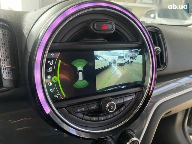 Мини Кантримен, объемом двигателя 2 л и пробегом 91 тыс. км за 16900 $, фото 14 на Automoto.ua