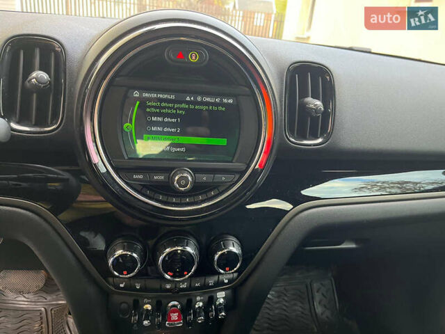 Міні Кантрімен, об'ємом двигуна 2 л та пробігом 20 тис. км за 20750 $, фото 2 на Automoto.ua