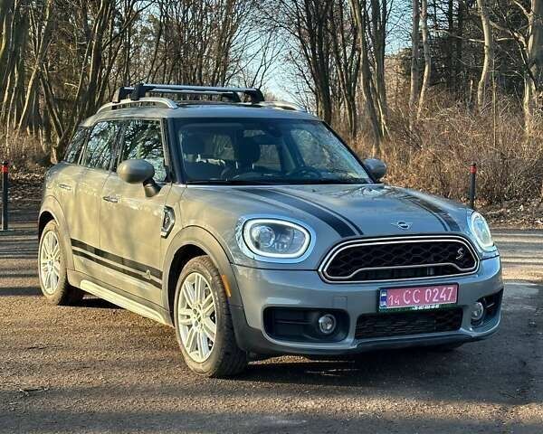 Мини Кантримен, объемом двигателя 0 л и пробегом 129 тыс. км за 17300 $, фото 1 на Automoto.ua