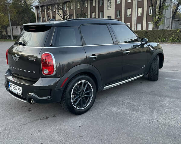 Мини Кантримен, объемом двигателя 1.6 л и пробегом 153 тыс. км за 9000 $, фото 3 на Automoto.ua