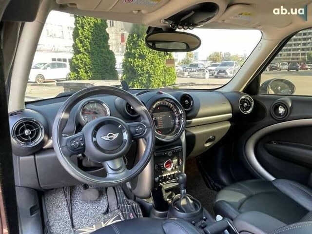 Мини Кантримен, объемом двигателя 2 л и пробегом 104 тыс. км за 14699 $, фото 12 на Automoto.ua