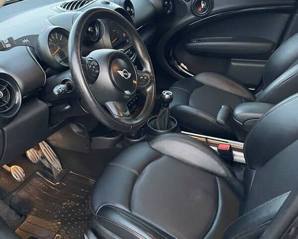 Мини Кантримен, объемом двигателя 1.6 л и пробегом 153 тыс. км за 9000 $, фото 6 на Automoto.ua