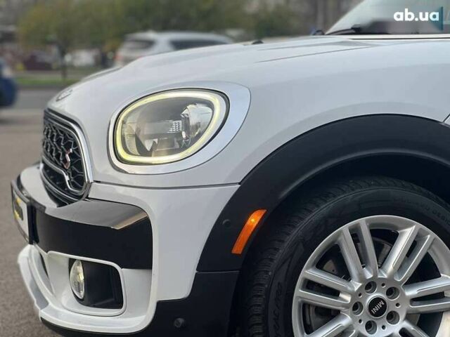 Мини Кантримен, объемом двигателя 2 л и пробегом 92 тыс. км за 18900 $, фото 12 на Automoto.ua