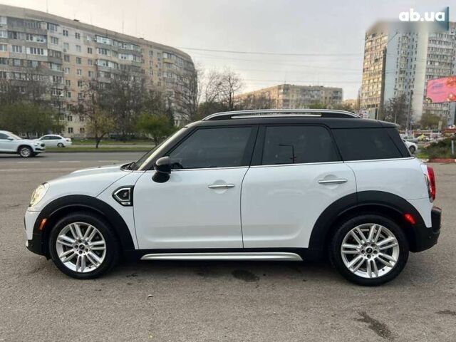 Мини Кантримен, объемом двигателя 2 л и пробегом 92 тыс. км за 18900 $, фото 6 на Automoto.ua