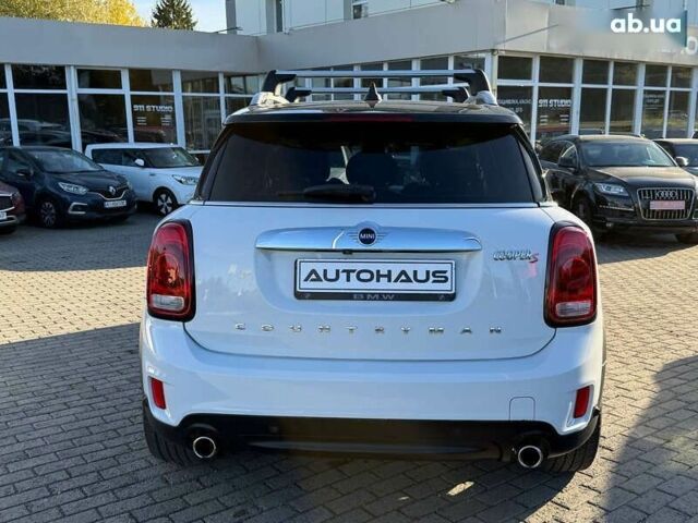 Мини Кантримен, объемом двигателя 2 л и пробегом 170 тыс. км за 17999 $, фото 6 на Automoto.ua