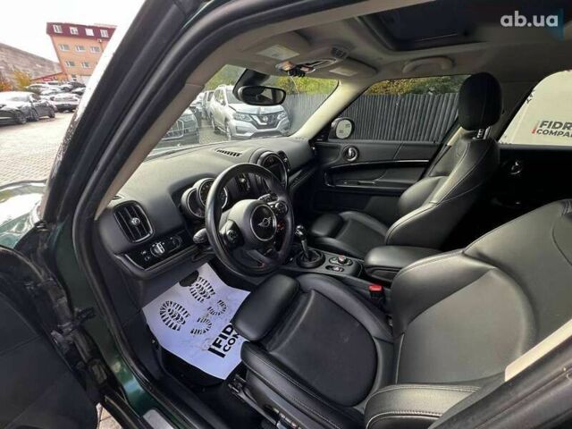 Мини Кантримен, объемом двигателя 2 л и пробегом 270 тыс. км за 10500 $, фото 13 на Automoto.ua