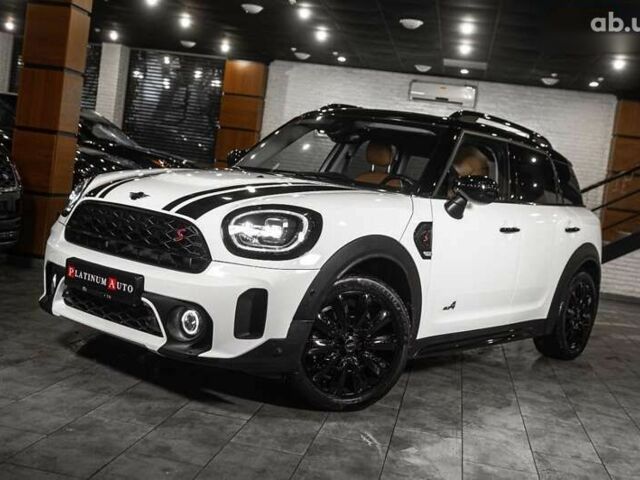 Мини Кантримен, объемом двигателя 2 л и пробегом 50 тыс. км за 33900 $, фото 6 на Automoto.ua