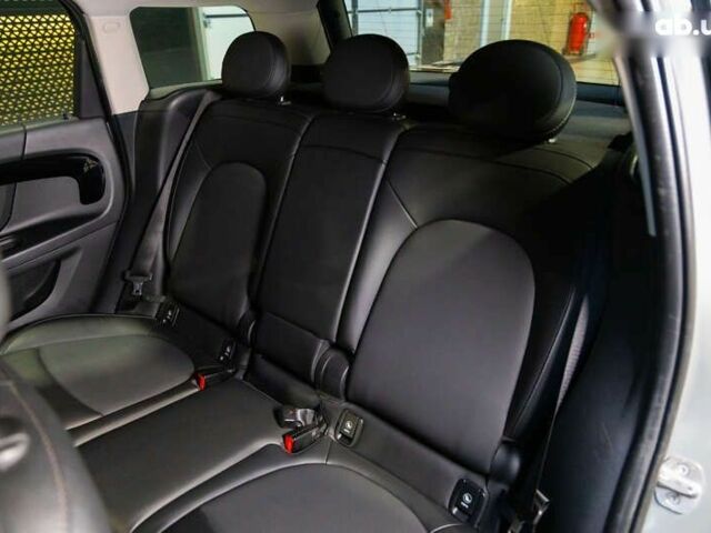 Мини Кантримен, объемом двигателя 1.5 л и пробегом 55 тыс. км за 22500 $, фото 26 на Automoto.ua