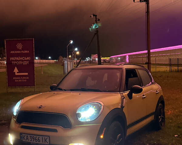 Желтый Мини Кантримен, объемом двигателя 1.6 л и пробегом 217 тыс. км за 8400 $, фото 6 на Automoto.ua