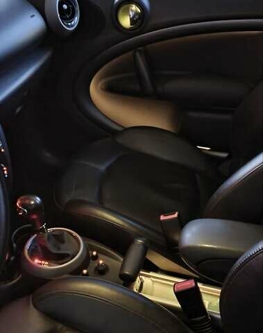 Серый Мини Кантримен, объемом двигателя 1.6 л и пробегом 275 тыс. км за 9499 $, фото 19 на Automoto.ua